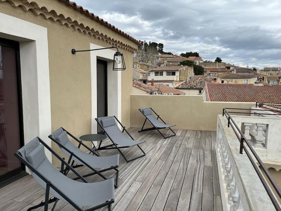 Villa De Charme Châteauneuf-de-Gadagne Exterior foto